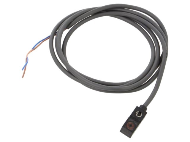 Senzor inductiv OMRON E2S 0-2,5mm 10-30V DC cablu 1m IP67 NO