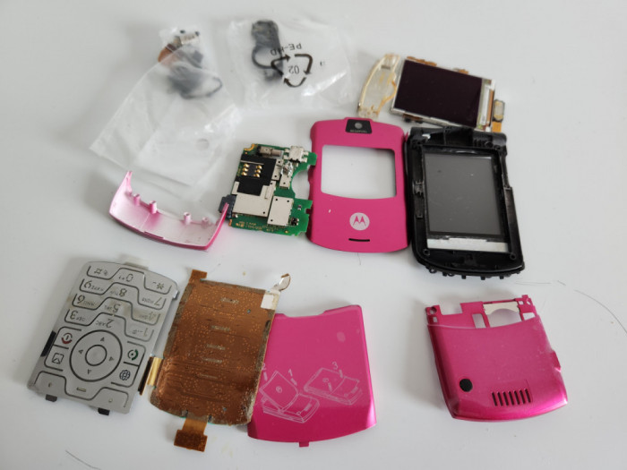 Componente Motorola V3 roz modelul vechi