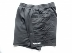 Pantaloni portar fotbal Hummel cu material protectiv lateral. Marime L; ca nou foto