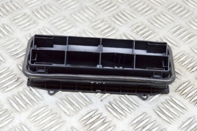 Grila de ventilație caroserie NISSAN LEAF ZE1 2022 OEM: 820021-3712C,8200213712C 19422362 foto