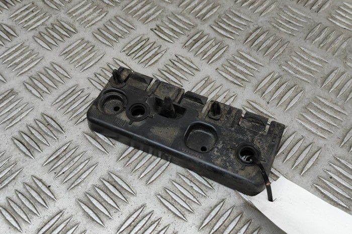 Suport prag lateral st&acirc;nga față VOLVO XC90 II 2020 OEM: 31378134 30379285