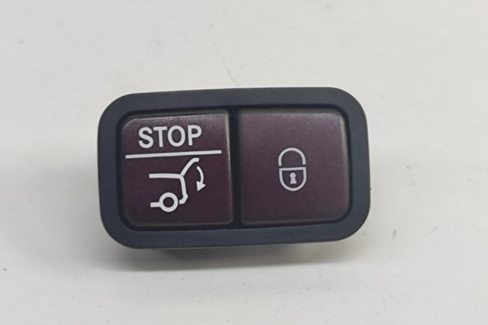 Panou de butoane MERCEDES-BENZ C S206 2024 OEM: A2068200901 | 30456035