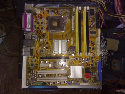 Calculator pt scoala Intel Core 2 Duo E6750, 2 Gb ram, Quadro 600, 500 Gb - nou foto