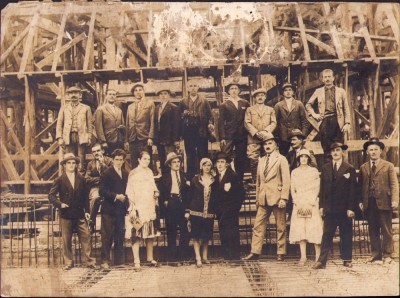 HST P2/511 Poză biserică &amp;icirc;n construcție Rom&amp;acirc;nia interbelică foto