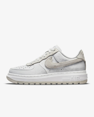 Nike Air Force 1 Luxe foto