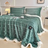 Patura cocolino cu blanita alba 200x230cm,cu fermoar,doua fete de perna 50x70cm,verde deschis- F137