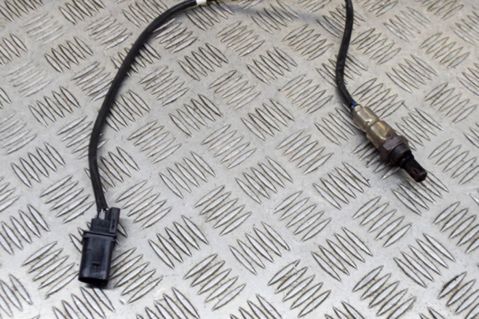 Sonda lambda SKODA KAROQ NU7 2020 OEM: 04L906262AF 13762221