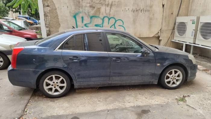 Vand Cadillac BLS 2006