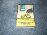 IURI KLAROV - TRIUNGHIUL NEGRU