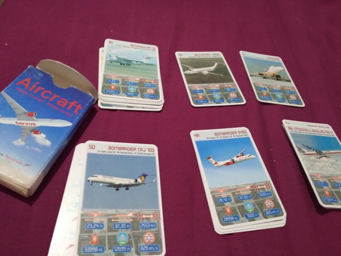 SET CARTI JOC AVIOANE PENTRU COLECTIONARI