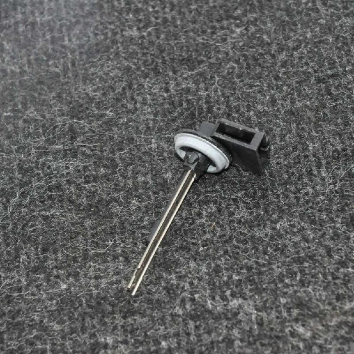Senzor de temperatură AUDI A4 Avant 8K5, B8 2013 OEM: 6Q0820539 2554118