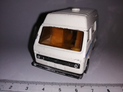 bnk jc Siku 1334 VW LT 28 Kastenwagen - 1/55 foto