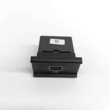 USB Kia Sportage QL 2021 Original 96120-D9600