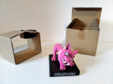 * Figurina caine roz Download, China, nou, 10x7cm, decor,
