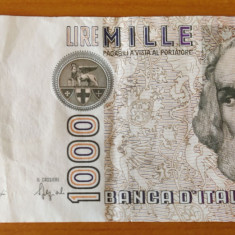 Italia - 1000 Lire (1982) s302Q