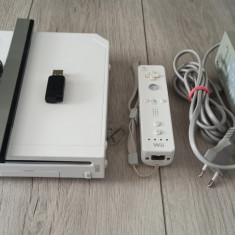 Consola Wii modata cu un controler 180 jocuri Usb