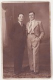 bnk foto - Portret de barbati - Foto E Popp Ploiesti