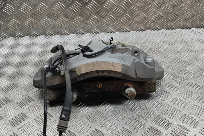 Etrier de fr&acirc;nă dreapta față AUDI E-TRON GEN 2019 OEM: 4KE615106N 28445082
