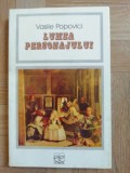 Cumpara ieftin Lumea Personajului - Vasile Popovici