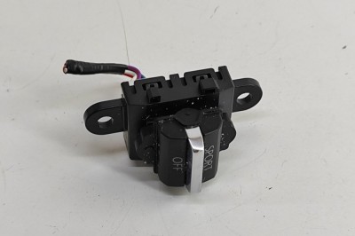 Comutator MAZDA CX-30 DM 2023 OEM: B0N6-66-YK0A 29831769 foto