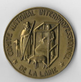 Cumpara ieftin Medalie Comite National Interprofessionnel de la Laine-Franta, 46 mm, 43 g,bronz, Europa