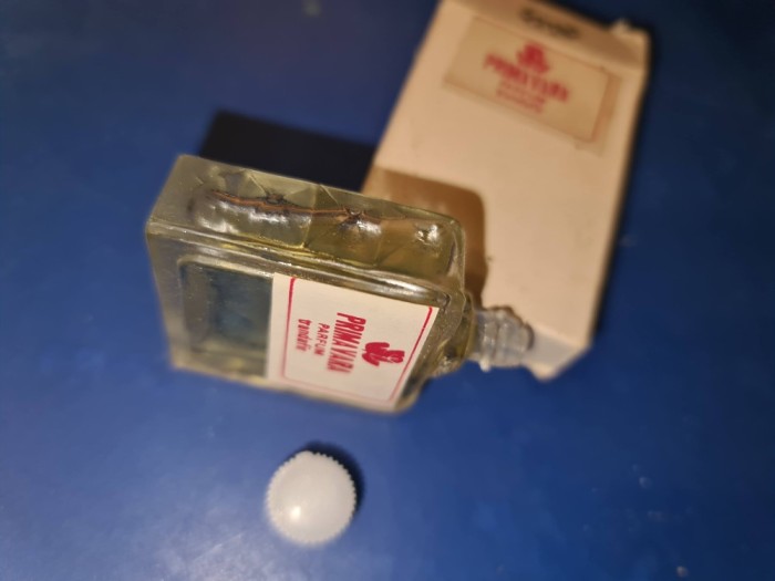 Parfum Primavara RSR comunist colectie Sticla