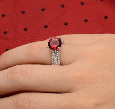 Inel din argint Perfect Engagement Ring Red Round Diamond ARG210 foto