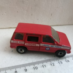 bnk jc Matchbox 1984 Dodge Caravan Red Arrows - 1/60