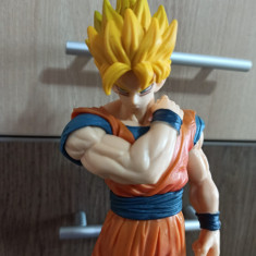 Figurina Goku Dragon Ball Z Super Saiyan 21 cm anime hand