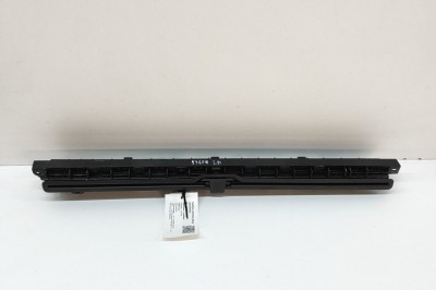 Rulou parasolar ușă dreapta spate VW TOUAREG CR7 2023 OEM: 760861318 30768503 foto