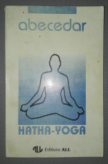 Ion D. Vulcanescu - Abecedar Hatha-Yoga foto