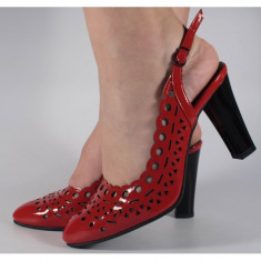 Cauti Pantofi / sandale rosii piele lacuita, marca Bratex? Vezi oferta pe  Okazii.ro