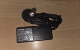 incarcator laptop TOSHIBA PA3241U-1ACA - 45W 15V 3A 6.3mm &times; 3.0mm