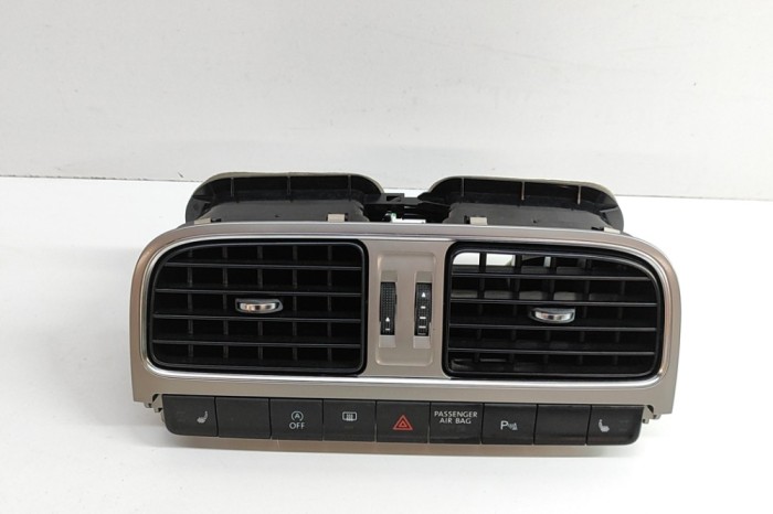Gura de ventilație planșa de bord VW POLO 6R, 6C 2017 OEM: 6C0819728A,6RF819728,6C0819728 | 30762488