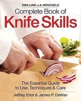 Zwilling J.A. Henckels Complete Book of Knife Skills: The Essential Guide to Use, Techniques &amp;amp; Care foto