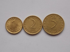 LOT 3 MONEDE 1,2,5 STOTINKI 1999 BULGARIA-nonmagnetic foto