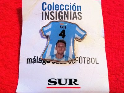 Insigna fotbal - jucatorul Kris Stadsgaard (MALAGA CF - Spania) foto