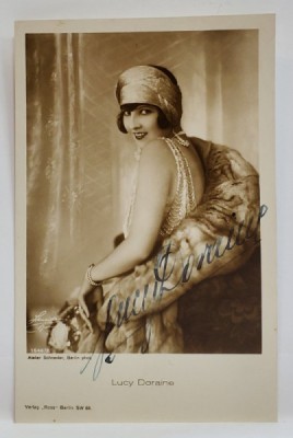 LUCY DORAINE , ACTRITA MAGHIARA DE FILM , 1898-1989, FOTOGRAFIE CU AUTOGRAF , FORMAT CARTE POSTALA , INTERBELICA foto