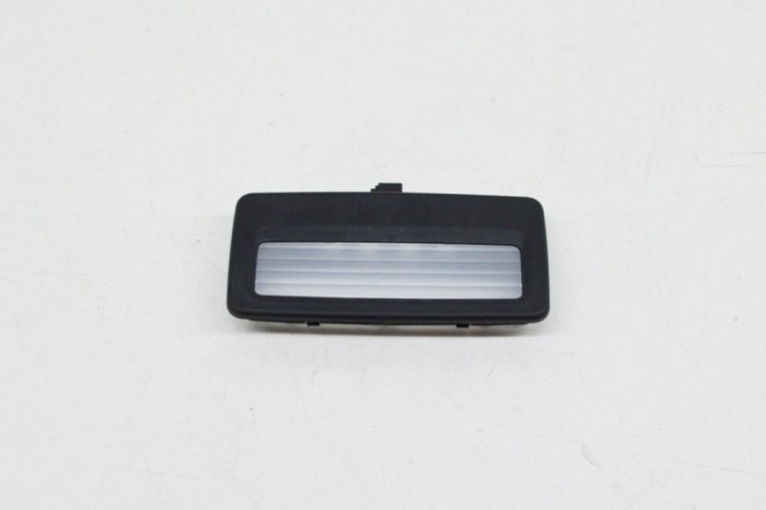 Iluminare interioară BMW 5 F10 2012 OEM: 9163764 12179066
