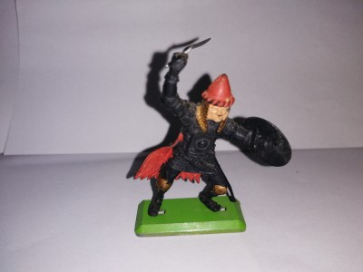 bnk jc Britains Deetail 704 - turc cu iatagan foto