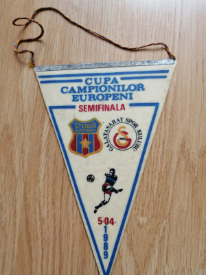 Fanion Steaua Bucuresti - Galatasaray, in semifinala CCE din 05.04. 1989 foto