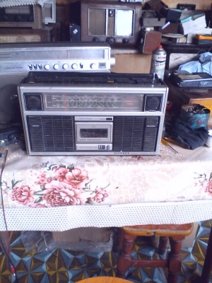 Radio casetofon Telefunken Bajazzo CR 8000 Stereo foto