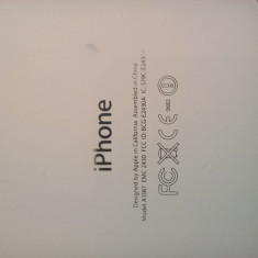 Iphone 4S model A1387 alb Defect