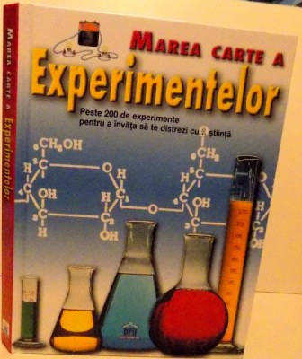 MAREA CARTE A EXPERIMENTELOR , 2015 foto