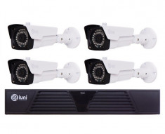 Sistem Supraveghere 4 Camere iUni, 36 Led IR, 720p, HDMI, VGA, 2 USB, LAN, PTZ, 4 canale audio foto