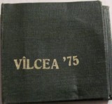 CY - Coperta Cutie din carton panzat pentru medalia placheta "Vilcea Valcea '75" / 8 cm x 8 cm x 1 cm D medalie: 5 cm / RARA