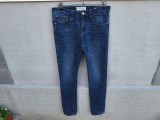**Stradivarius | talie 84 cm | pantaloni jeans, barbat | 38 - 40 | M, M/L