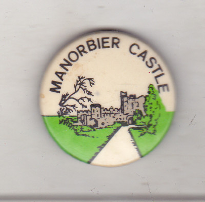 bnk ins Insigna turistica Scotia - Manorbier Castle foto
