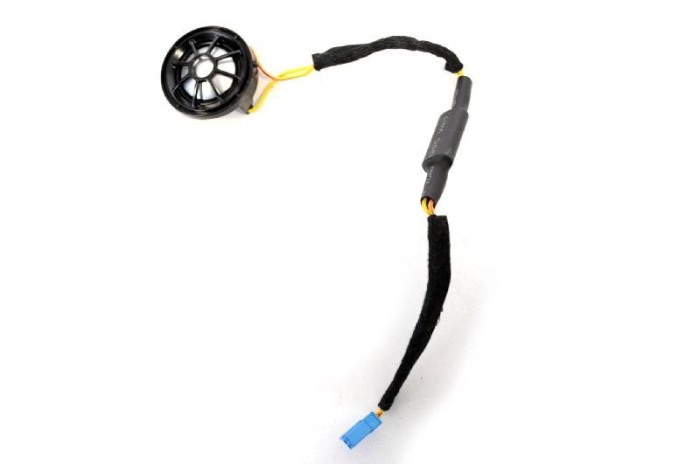 Difuzor ușă st&acirc;nga spate BMW i3 I01 2016 OEM: 65139349999-01 10045959