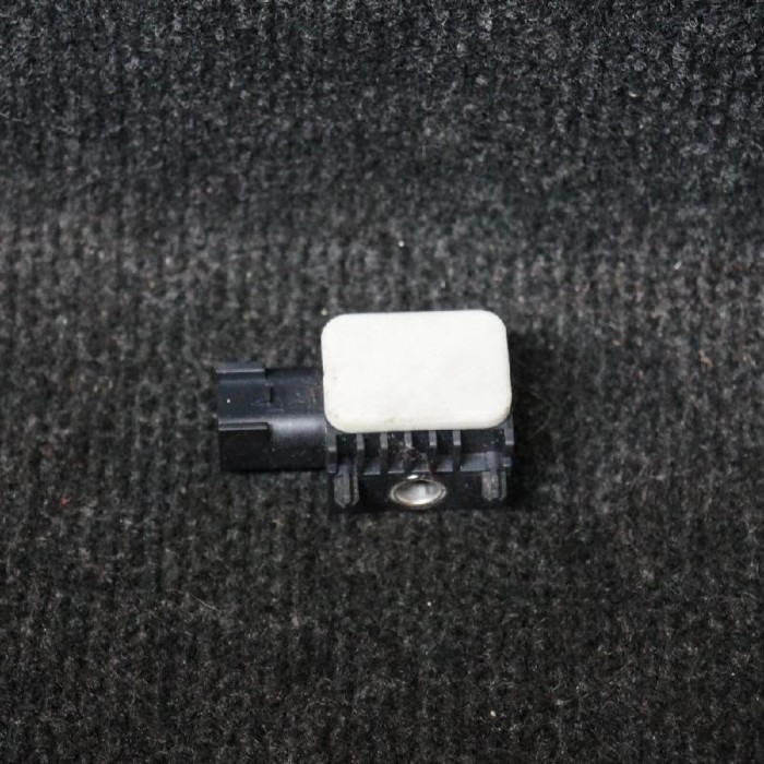 Senzor de impact dreapta spate FORD FOCUS C-MAX 2006 OEM: 3M5T-14B342-AB 2232330